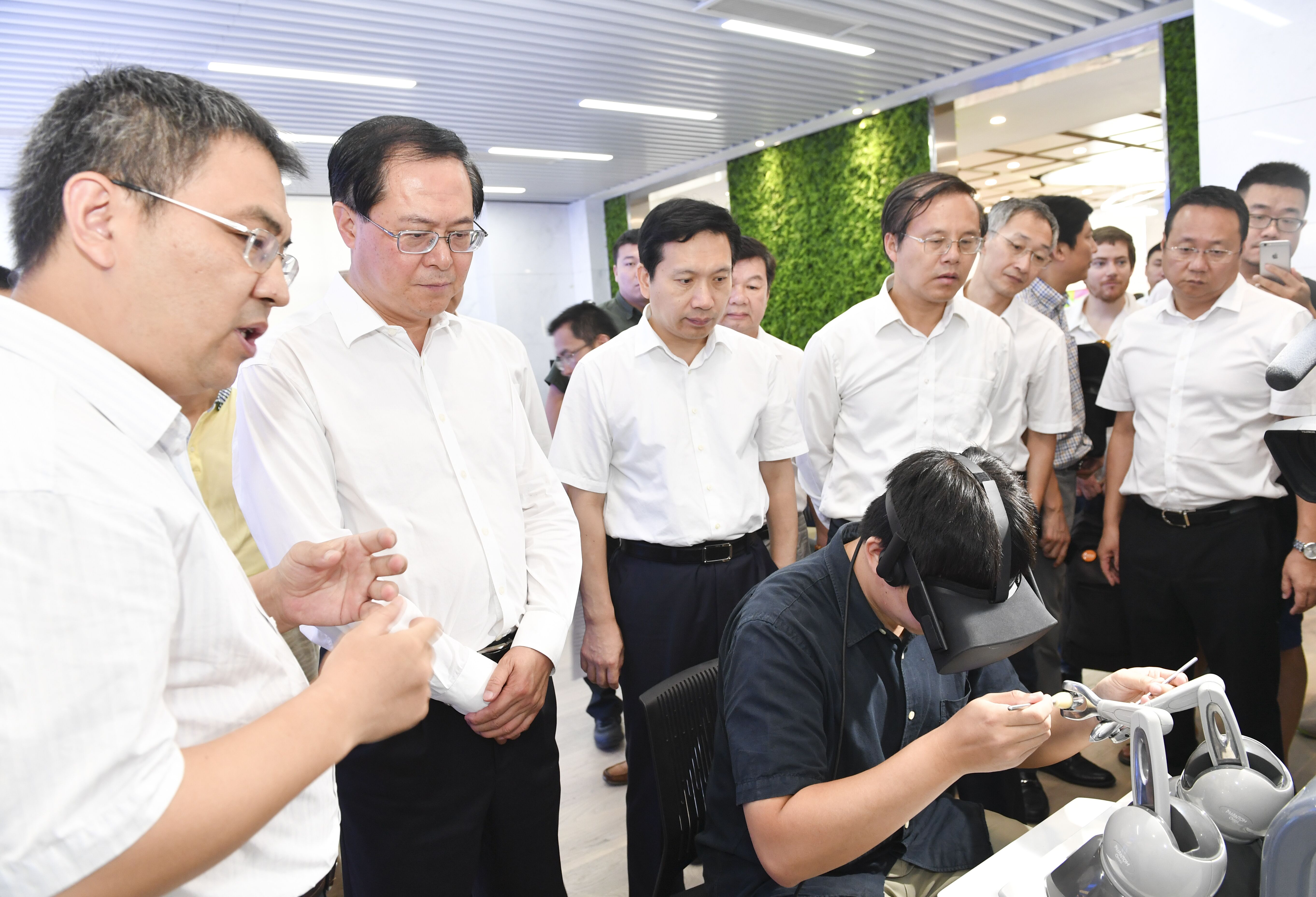 浙江聚力打造全球一流人工智能新高地，技術推廣服務賦能產(chǎn)業(yè)新未來